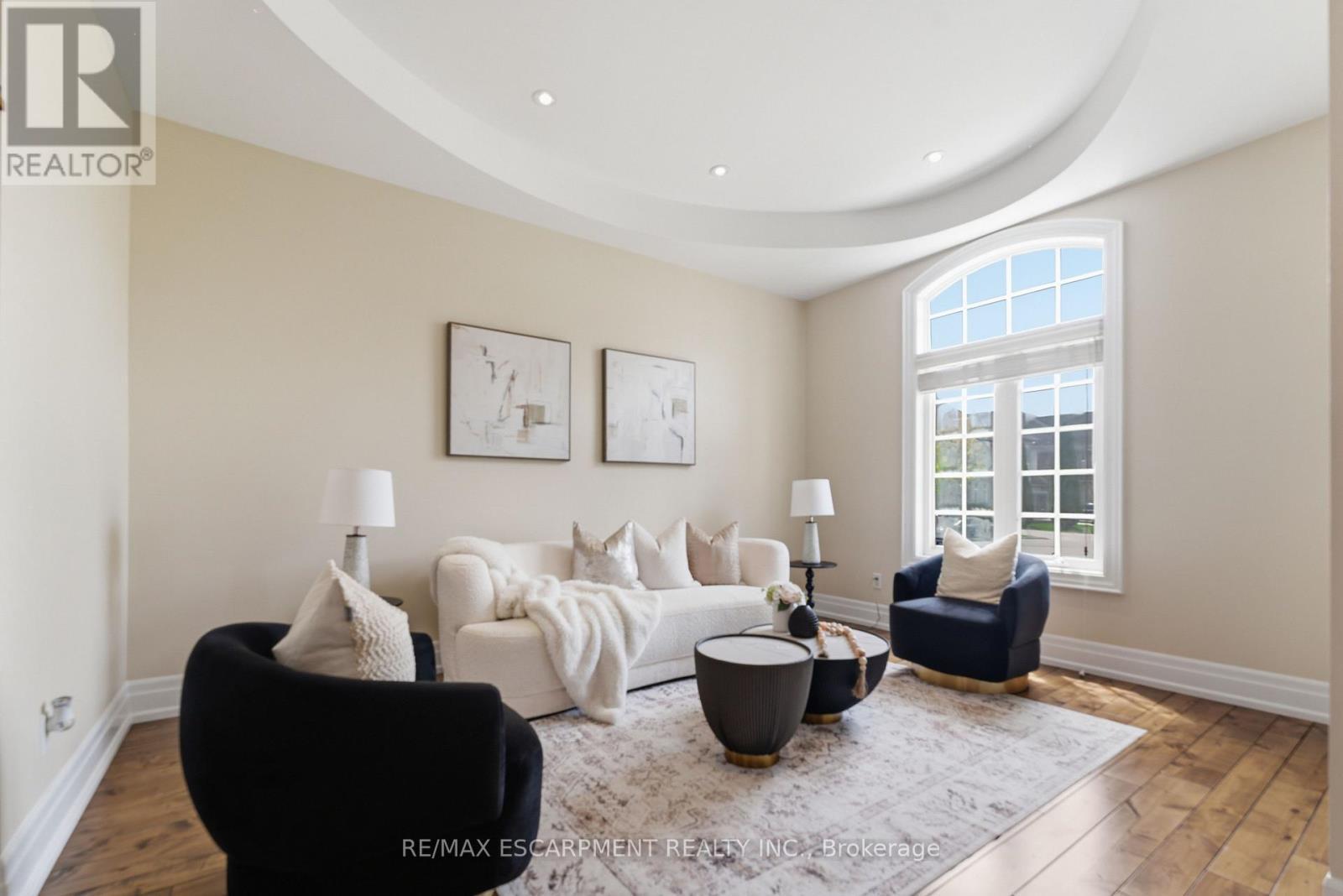 950 Fredonia Drive, Mississauga, ON