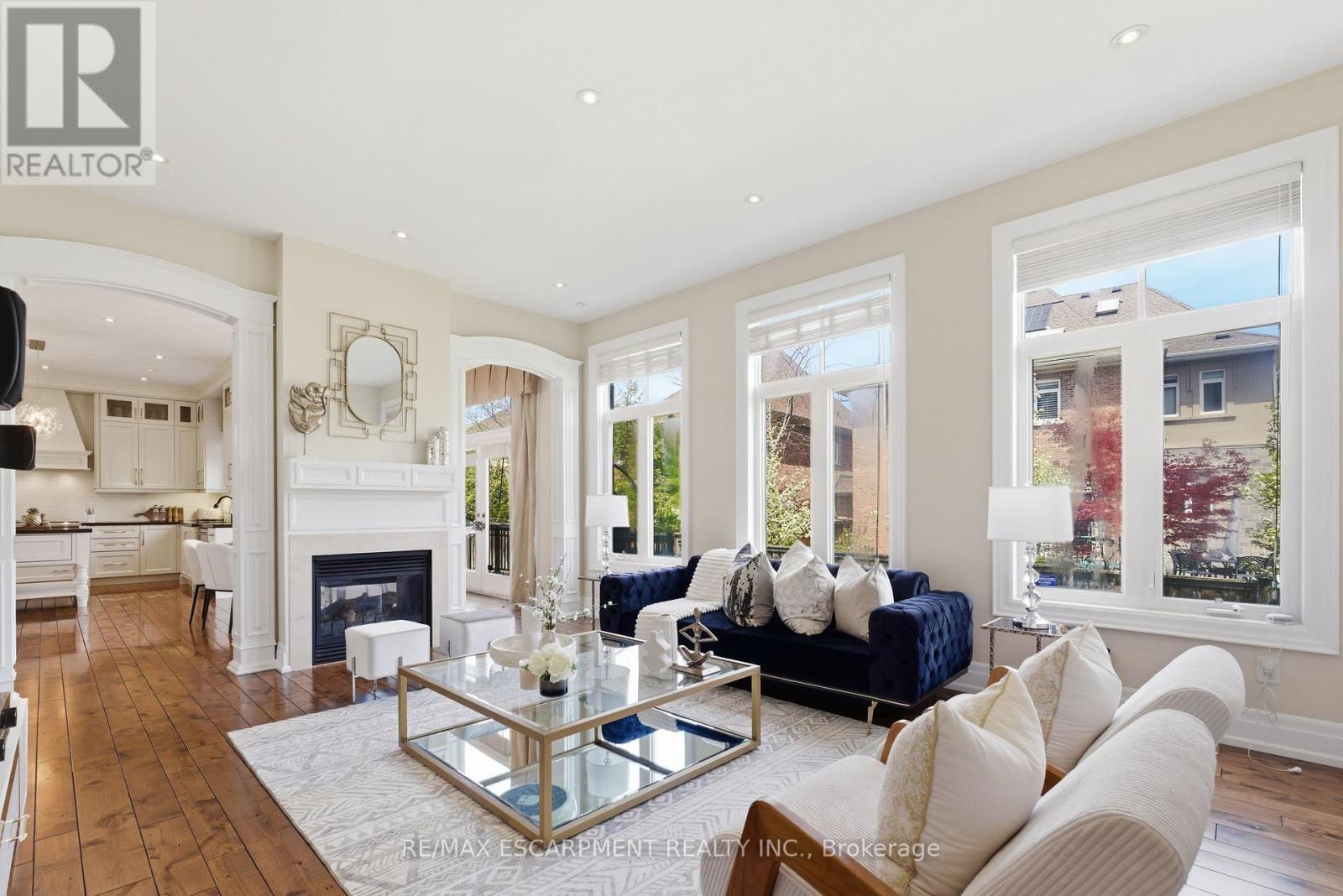 950 Fredonia Drive, Mississauga, ON