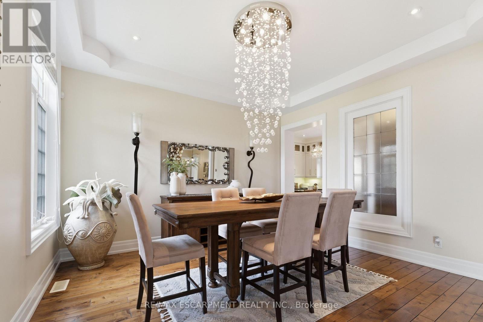 950 Fredonia Drive, Mississauga, ON
