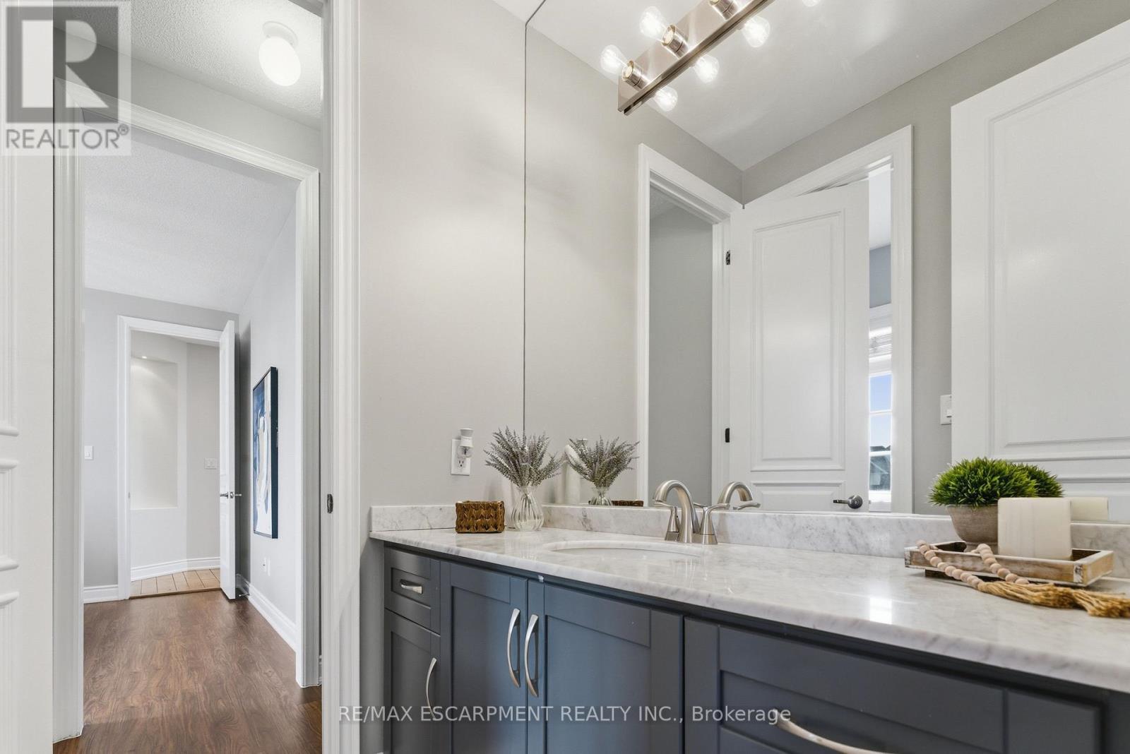 950 Fredonia Drive, Mississauga, ON