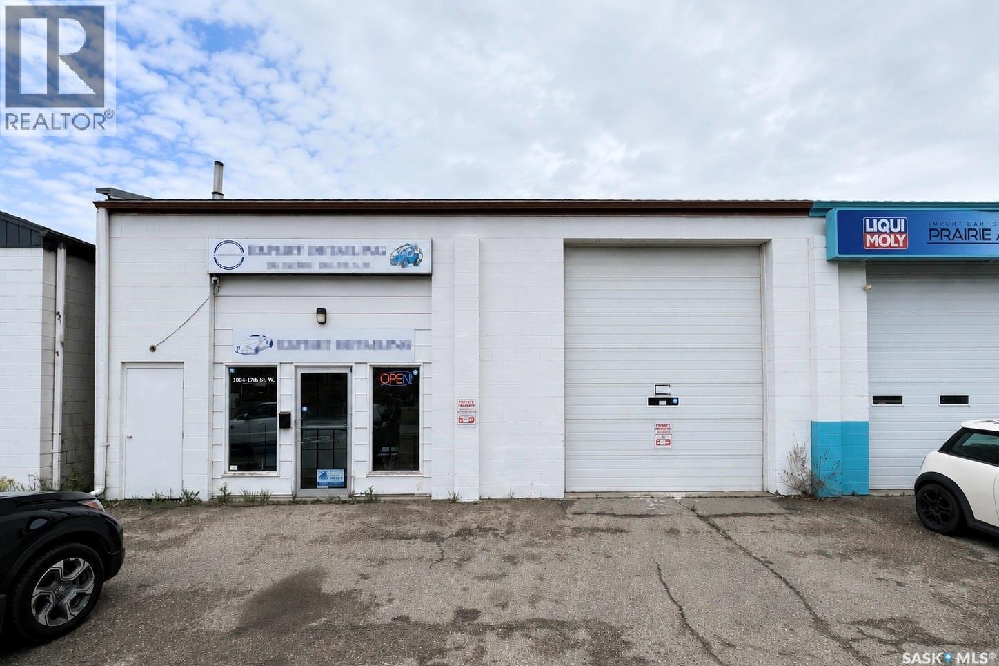 1004 17Th Street W, Saskatoon, SK