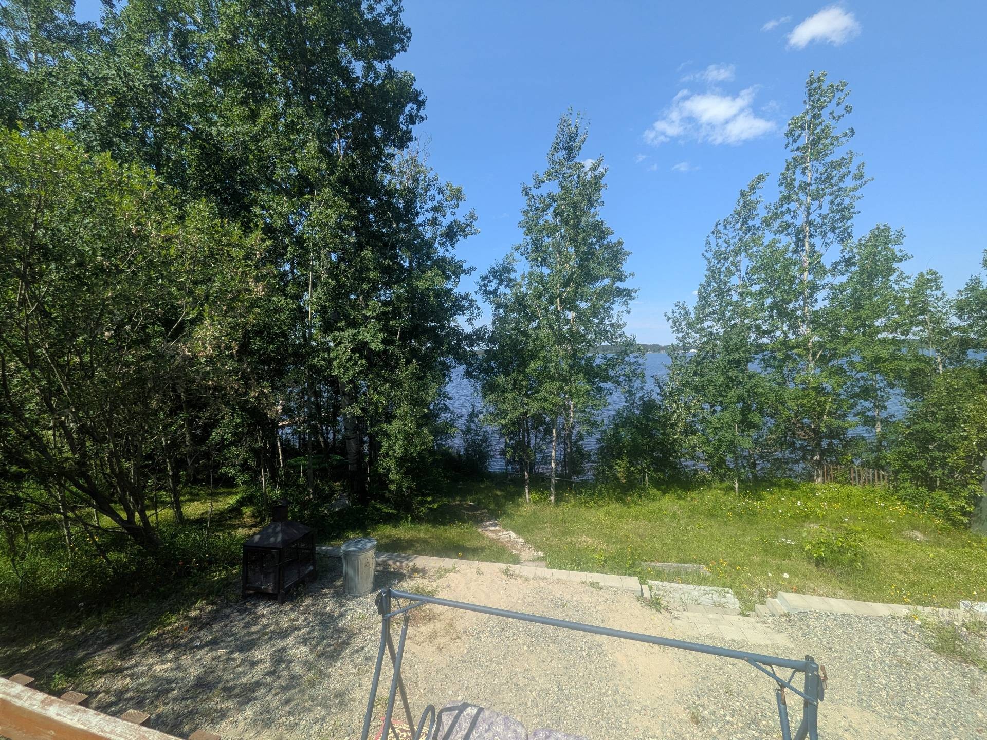 Courtyard - 125 Ch. Du Lac-Davy, Trécesson, QC