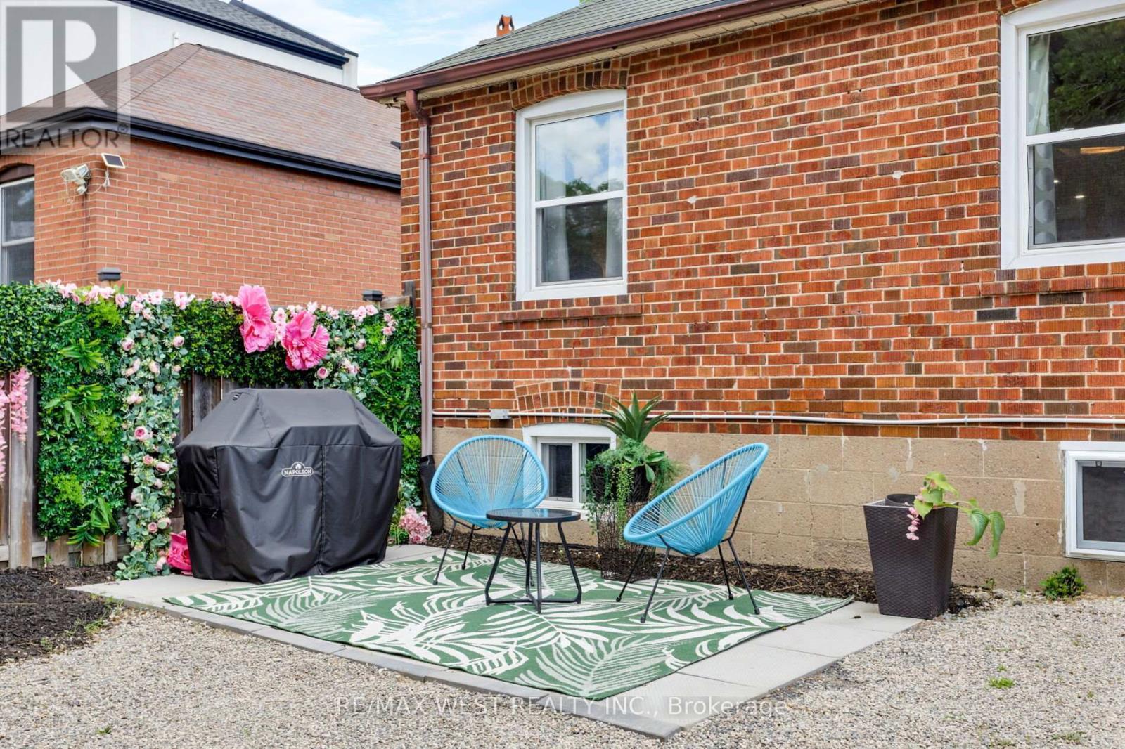 42 Stephen Drive, Toronto, ON