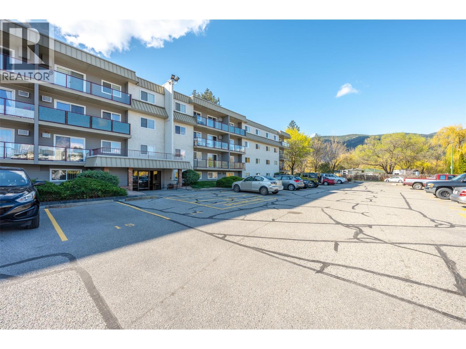 110 Skaha Place Unit# 104, Penticton, BC