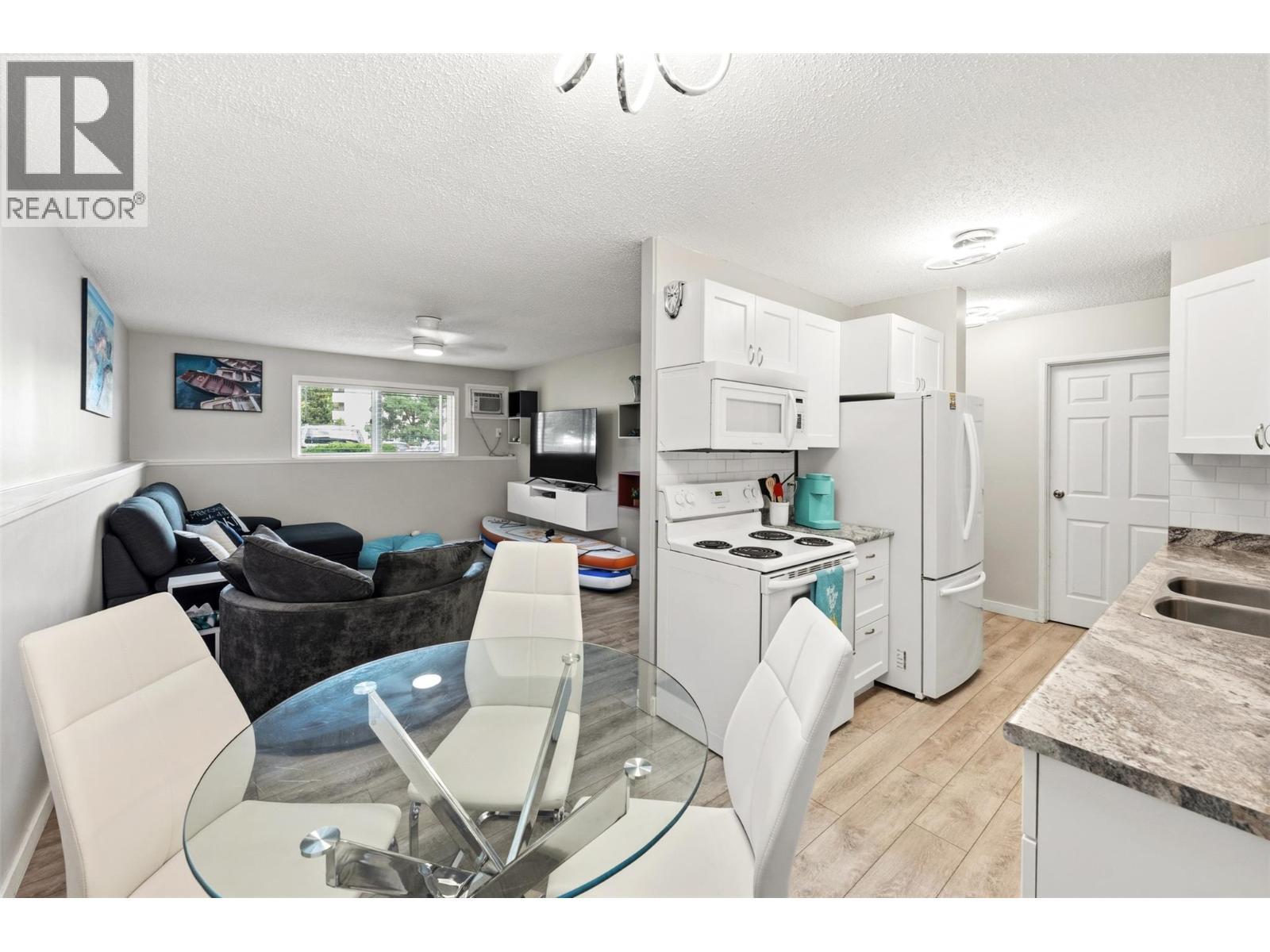110 Skaha Place Unit# 104, Penticton, BC