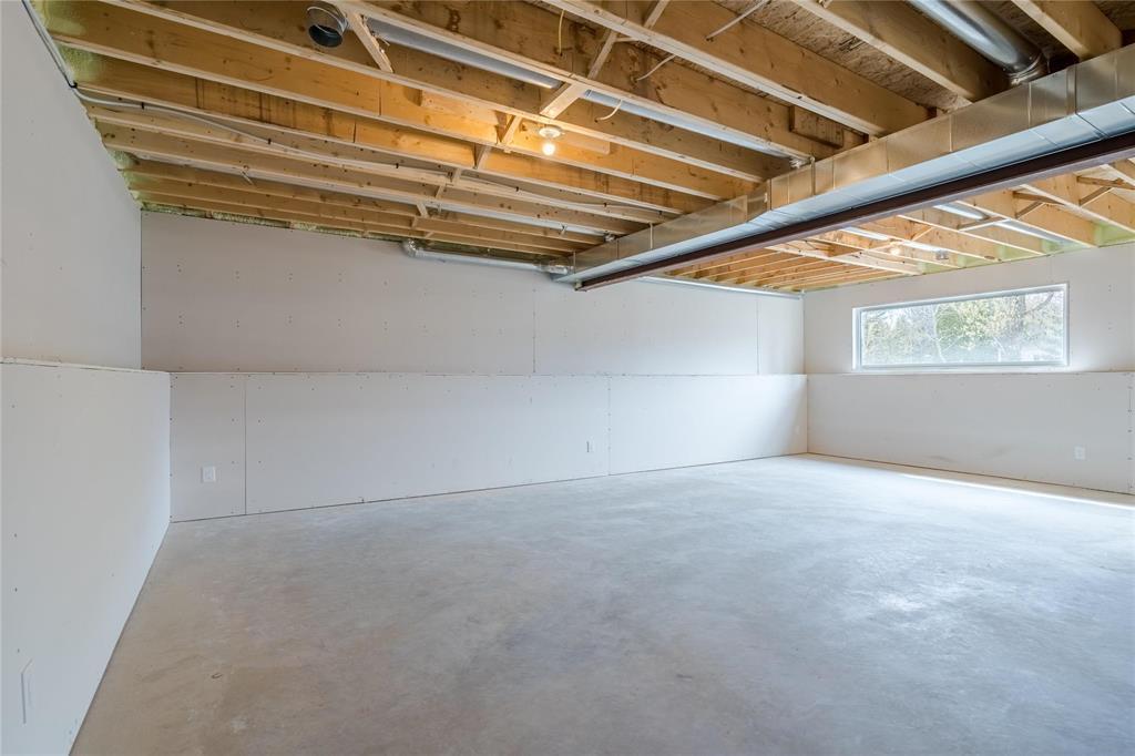 3 Elizabeth Waytiuk Cove, East Selkirk, MB - Indoor Photo Showing Basement