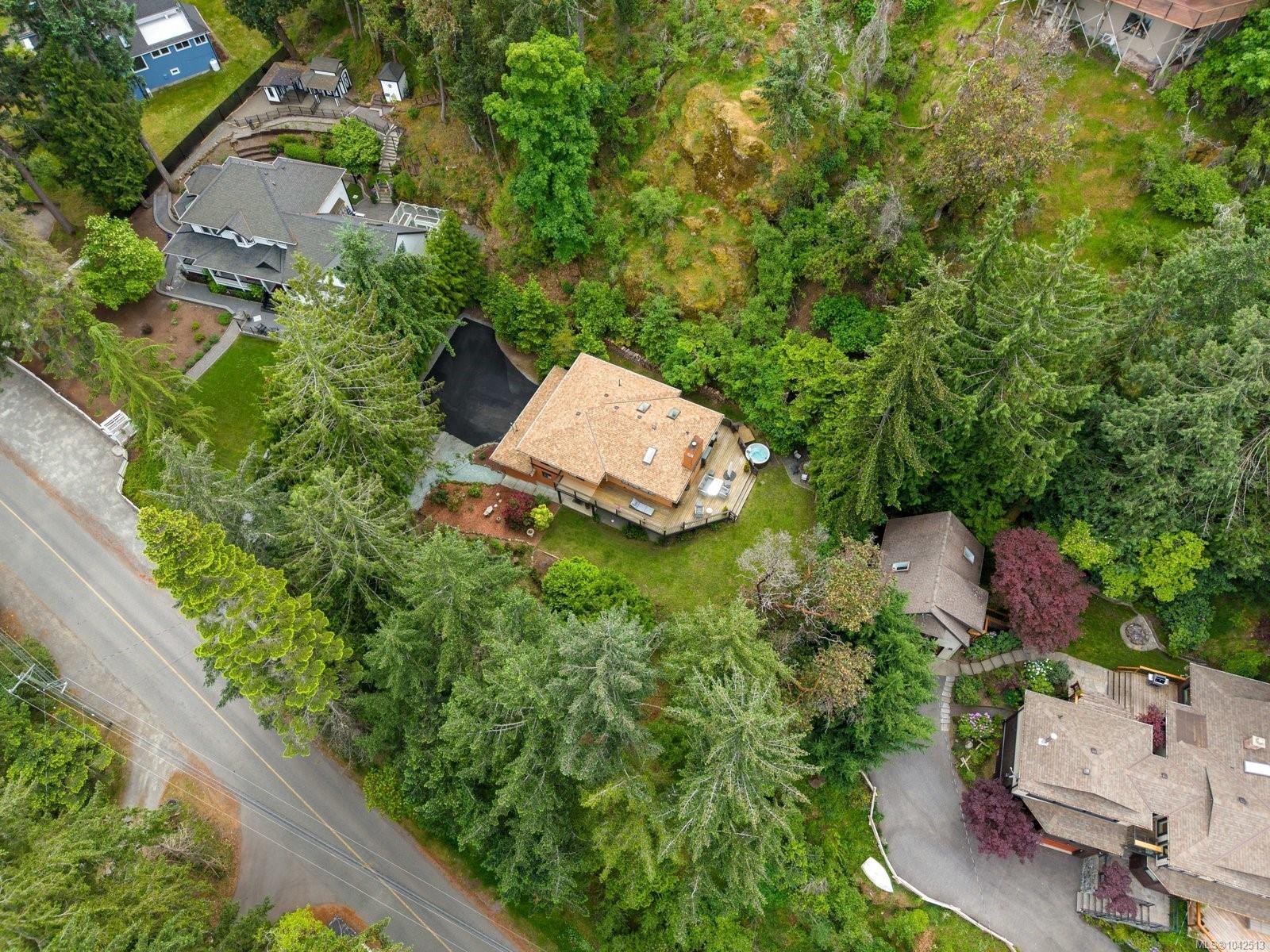 7084 Willis Point Rd, Central Saanich, BC
