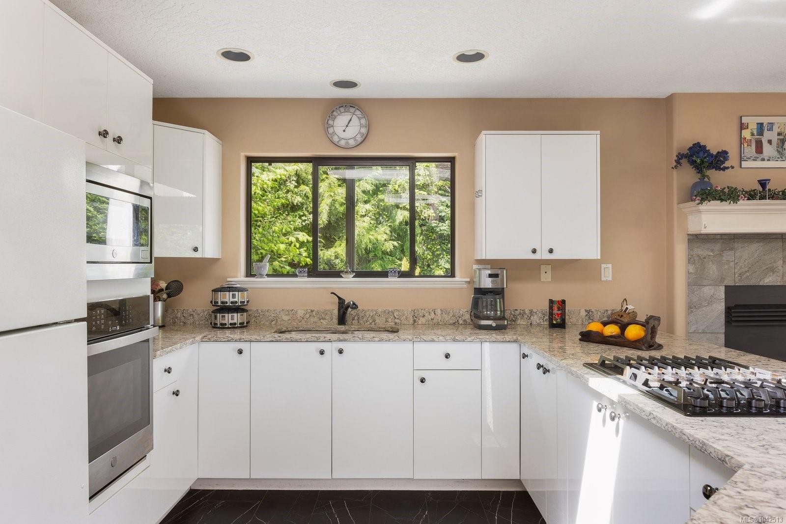 7084 Willis Point Rd, Central Saanich, BC