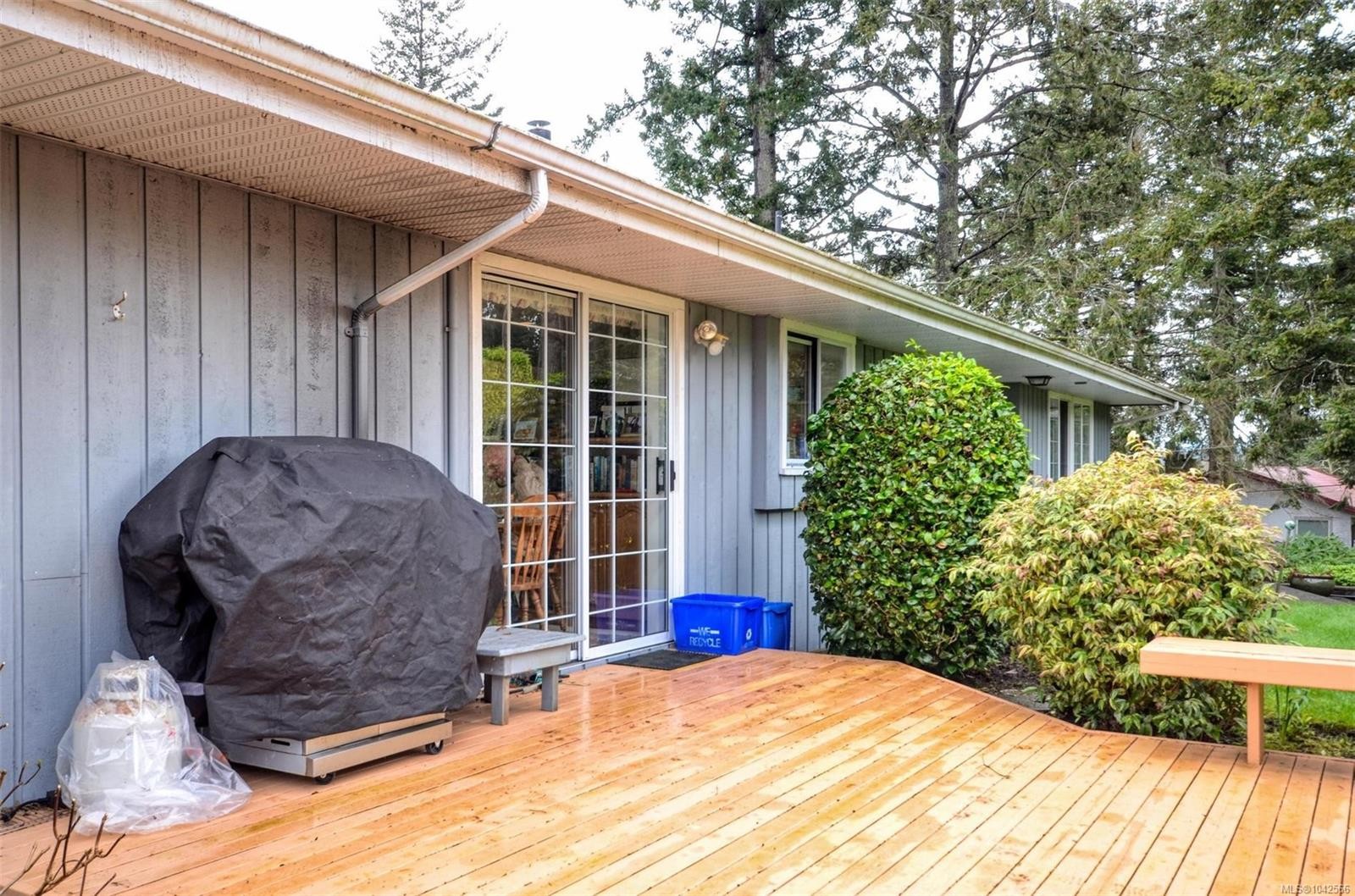 10502 Jocelyn Pl, Sidney, BC