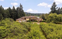 1662 Stamps Rd Duncan, BC V9L 5W2