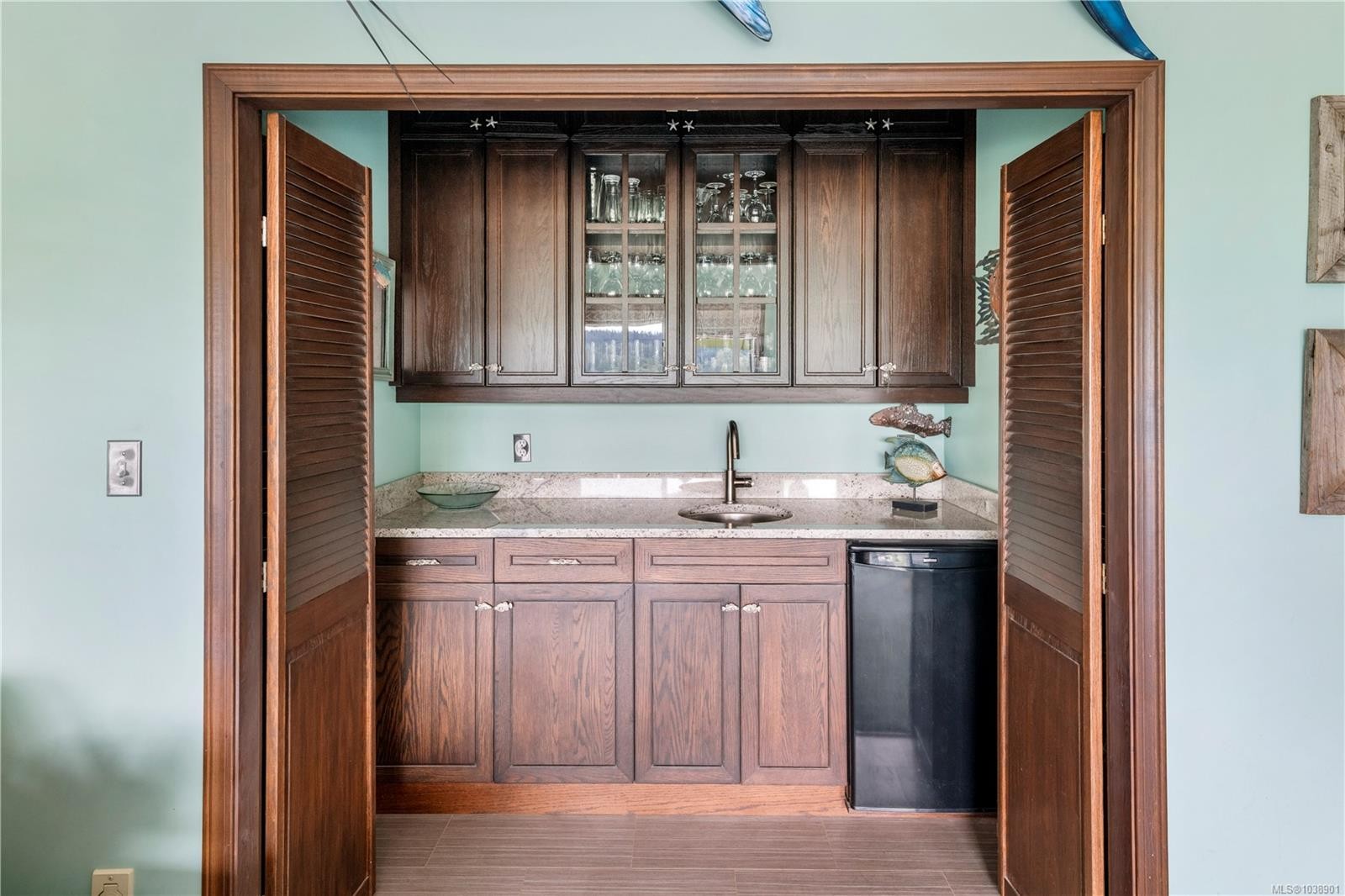 1662 Stamps Rd, Cowichan Bay, BC