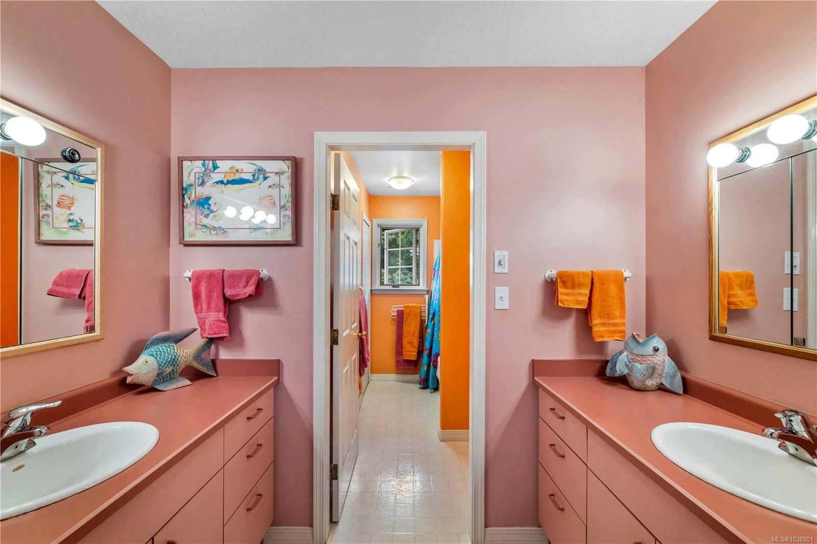 1662 Stamps Rd, Cowichan Bay, BC