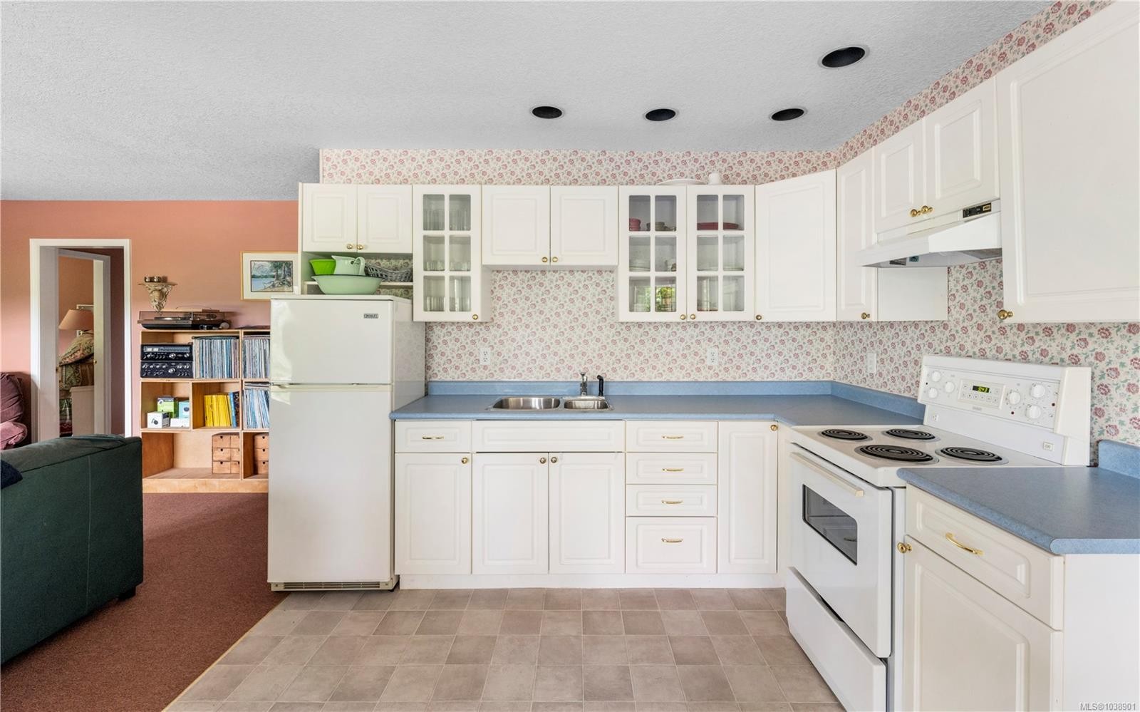 1662 Stamps Rd, Cowichan Bay, BC