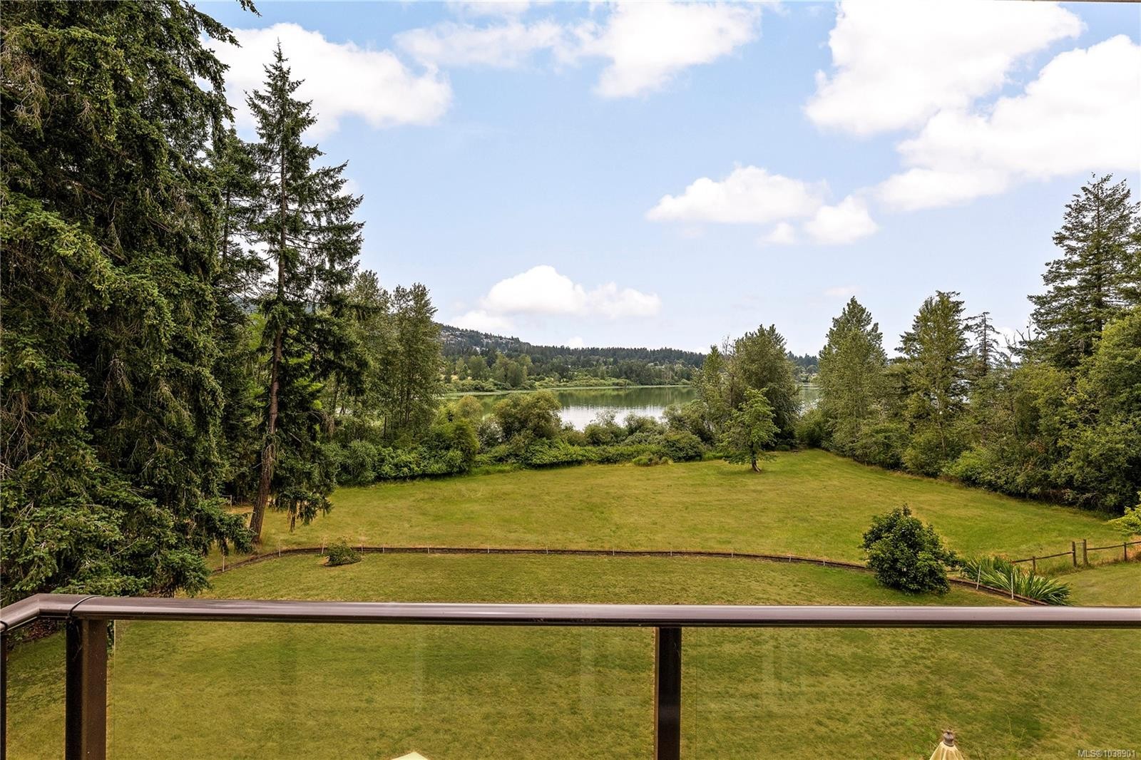 1662 Stamps Rd, Cowichan Bay, BC
