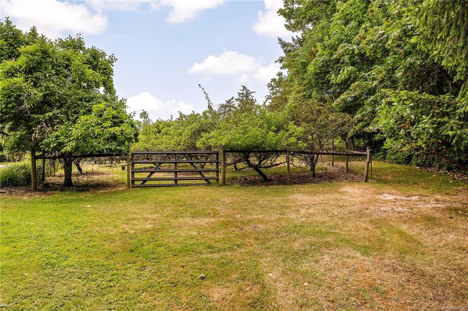 1662 Stamps Rd, Cowichan Bay, BC