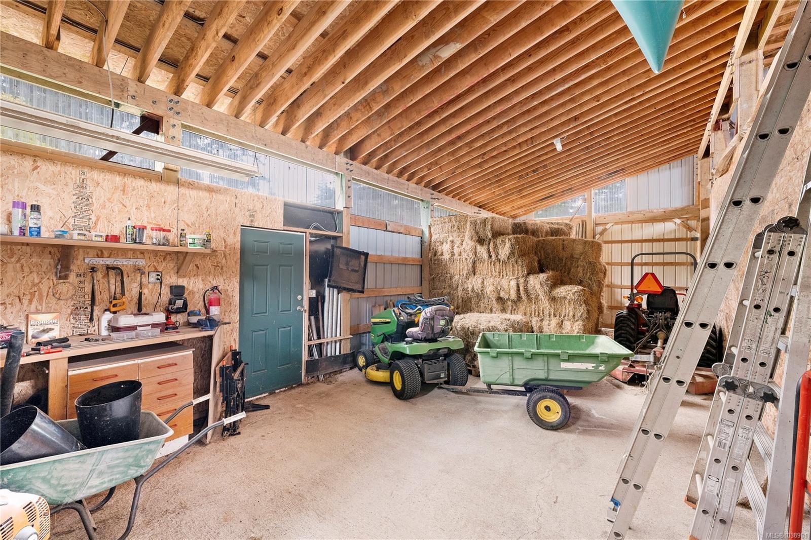 1662 Stamps Rd, Cowichan Bay, BC