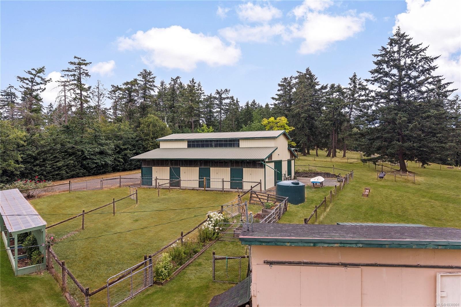 1662 Stamps Rd, Cowichan Bay, BC