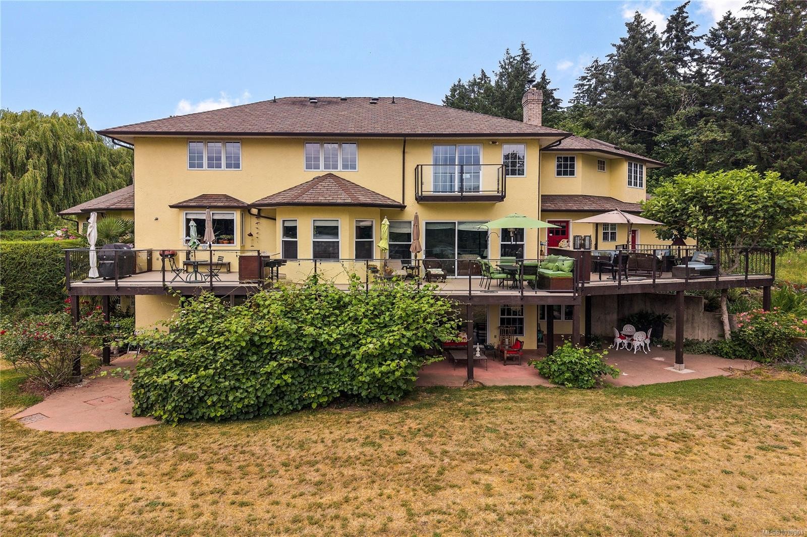1662 Stamps Rd, Cowichan Bay, BC