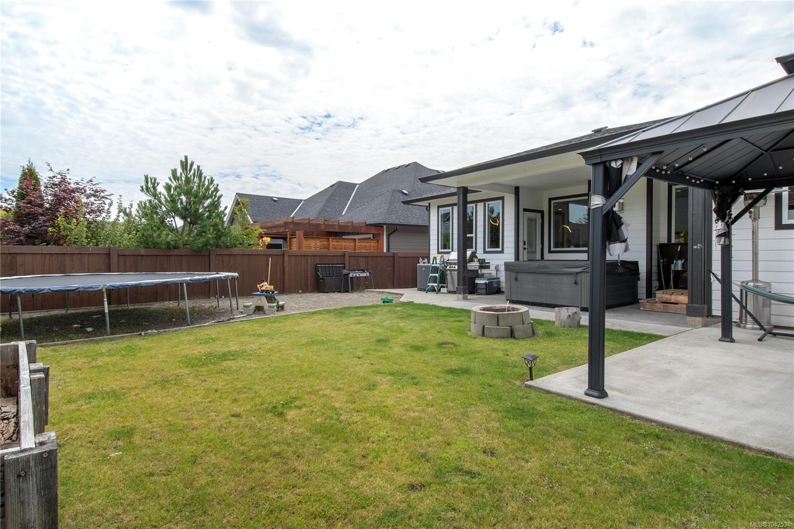720 Sitka St, Campbell River, BC