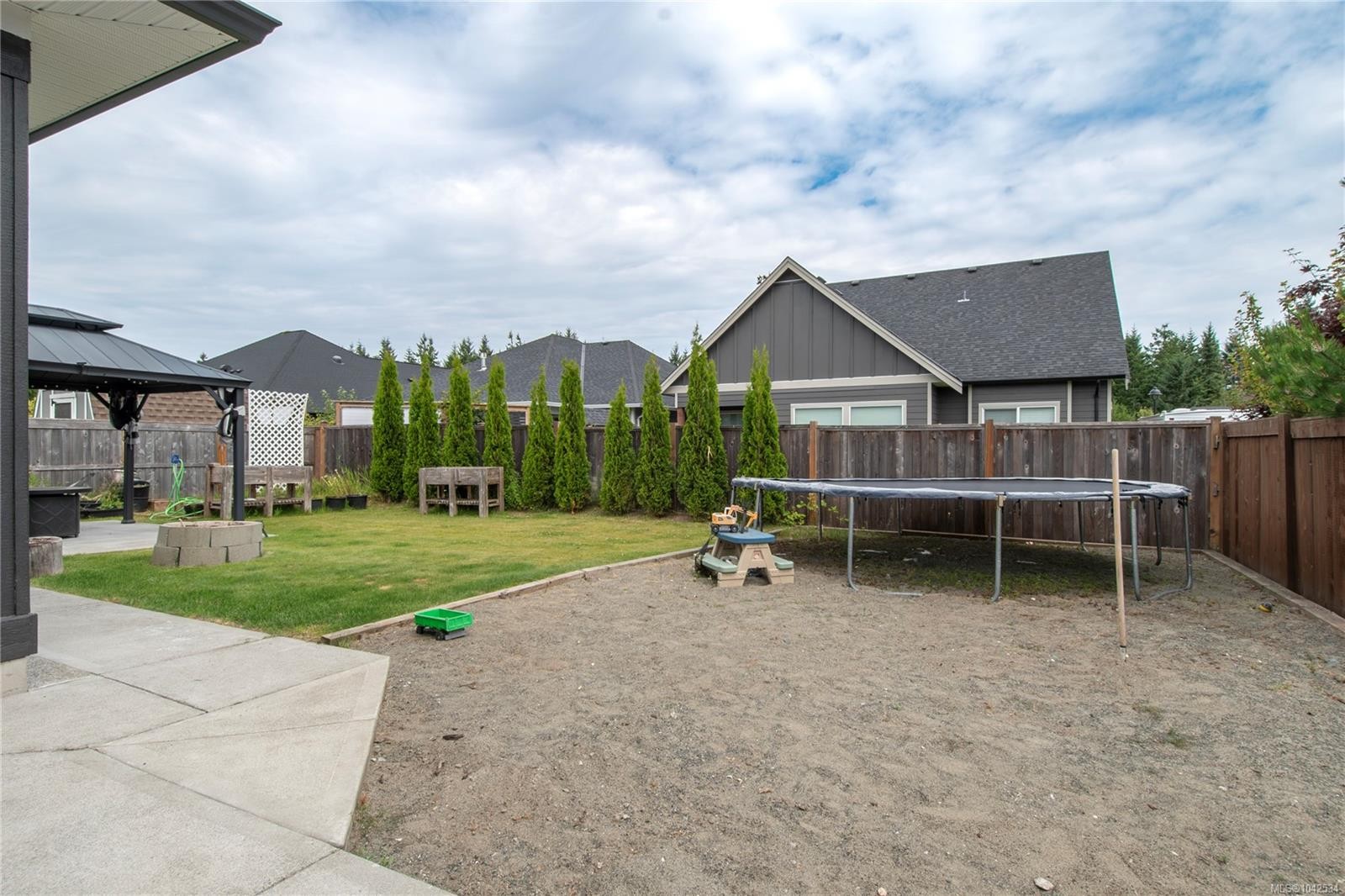 720 Sitka St, Campbell River, BC