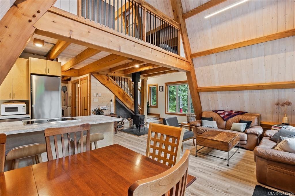 5461 Grouse Rd, Courtenay, BC