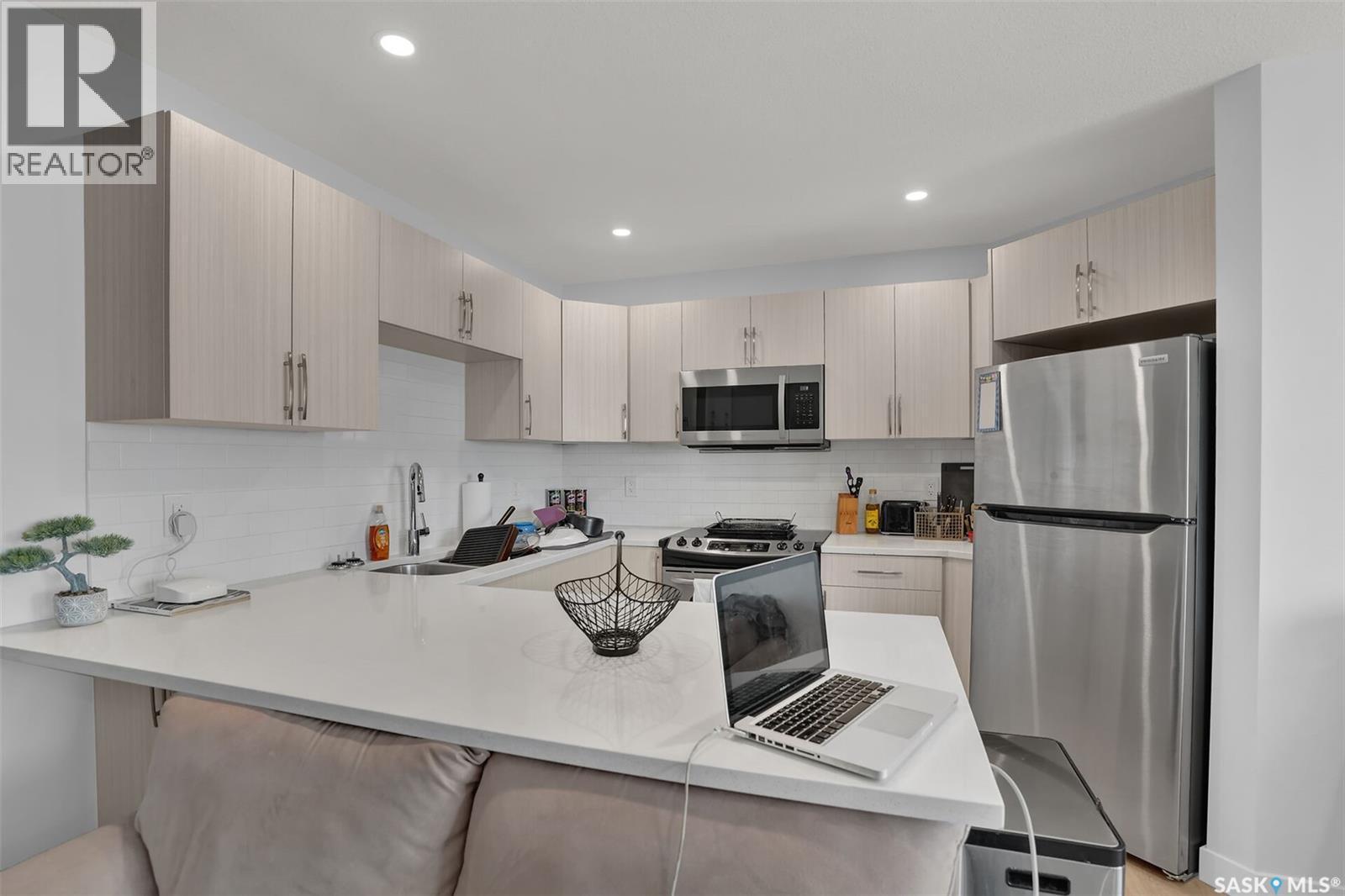 2031 Francis Street, Regina, SK