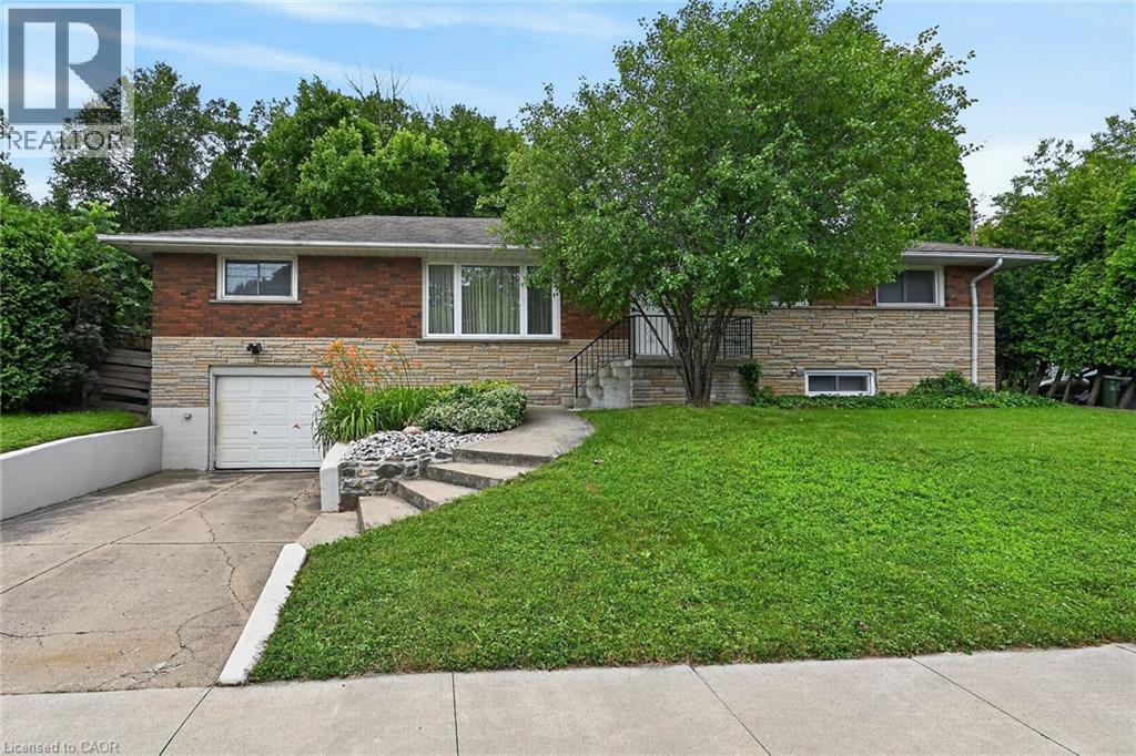 27 Ainslie Avenue, Hamilton, ON