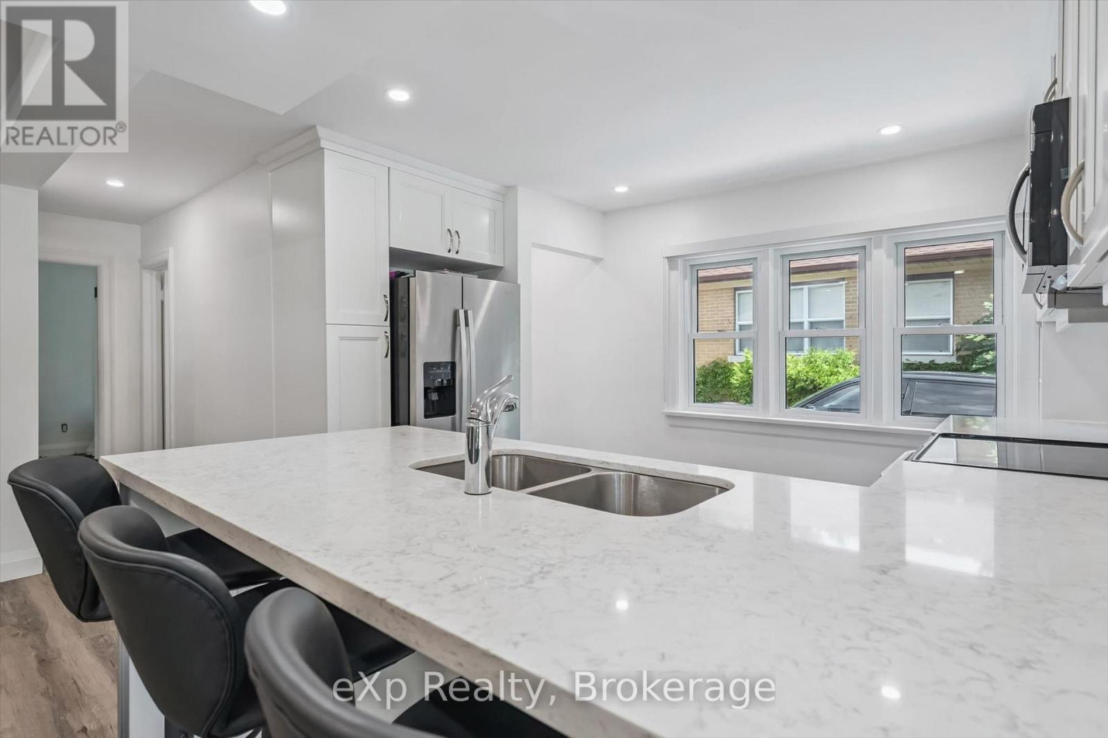 151 Hungerford Road, Cambridge, ON