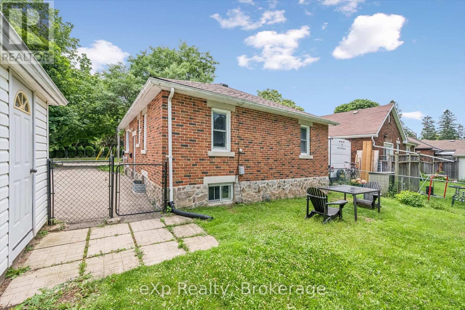 151 Hungerford Road, Cambridge, ON