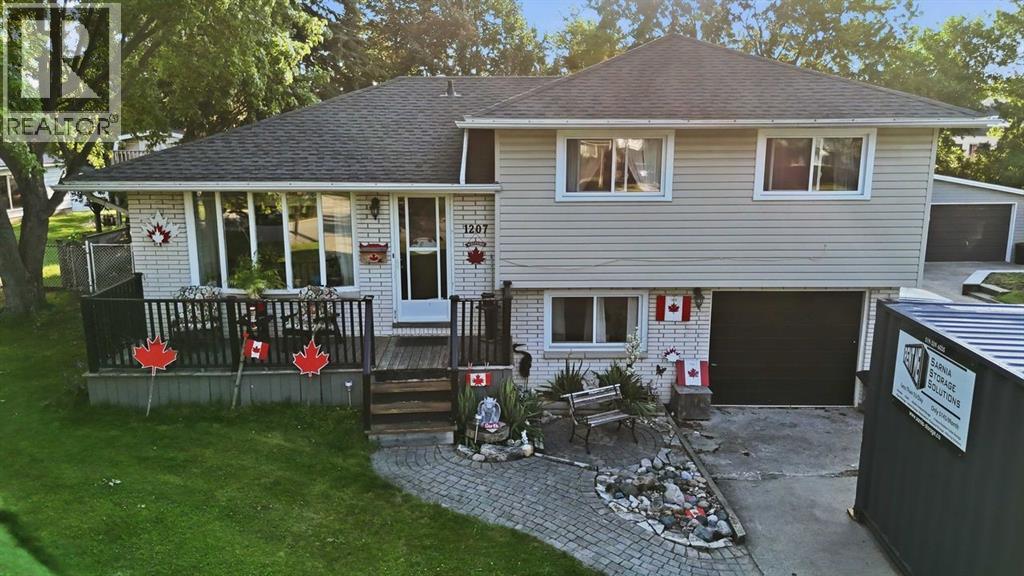 1207 Echo Road, Sarnia, ON