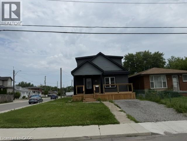 1239 Dunsmure Road, Hamilton, ON