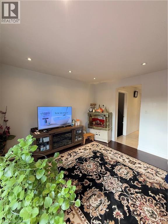 181 Thaler Avenue, Kitchener, ON