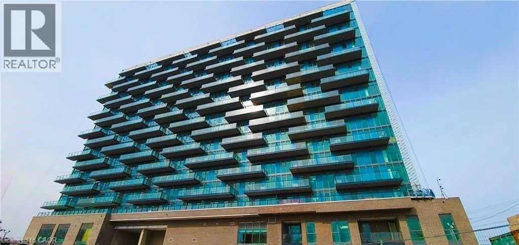 Modern high-rise building with a tiered architectural design - 2782 Barton Street E, Hamilton, ON