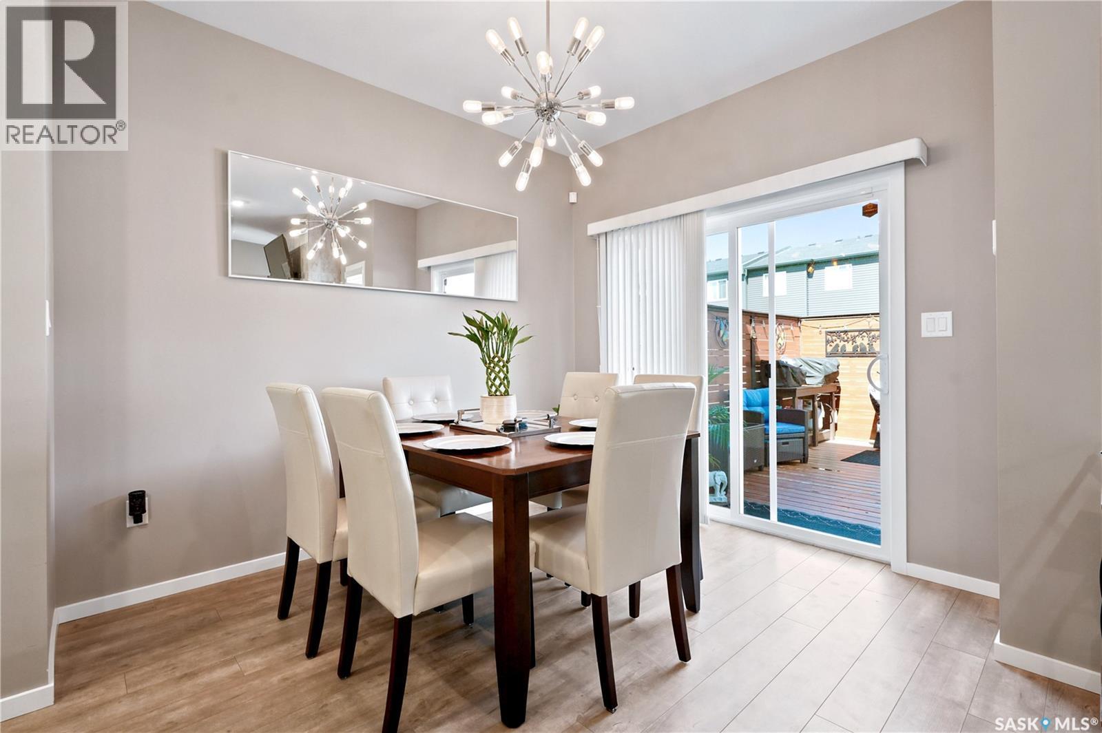 211 Dagnone Lane, Saskatoon, SK