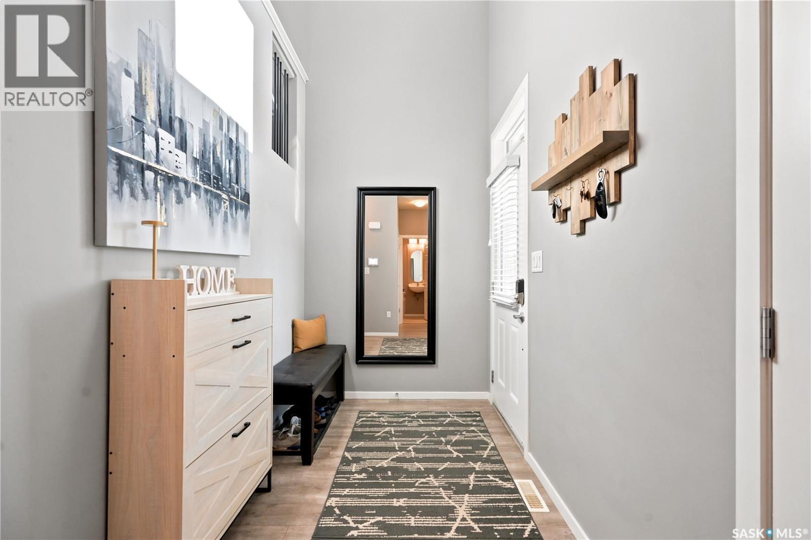 211 Dagnone Lane, Saskatoon, SK