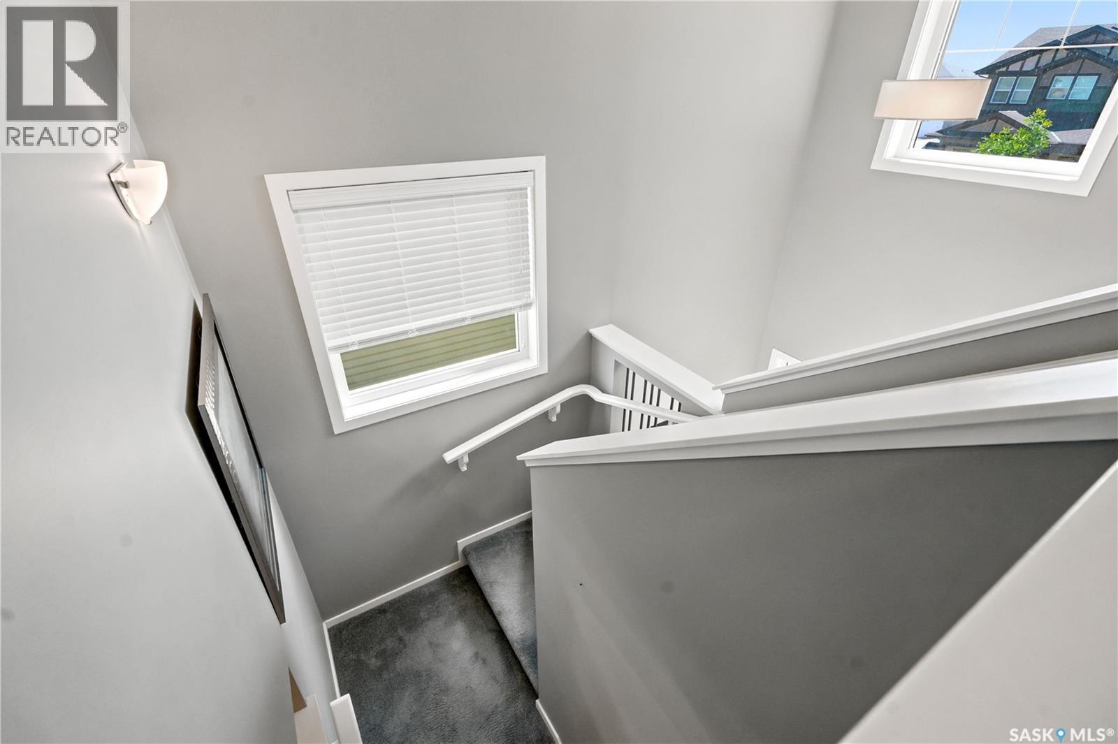 211 Dagnone Lane, Saskatoon, SK