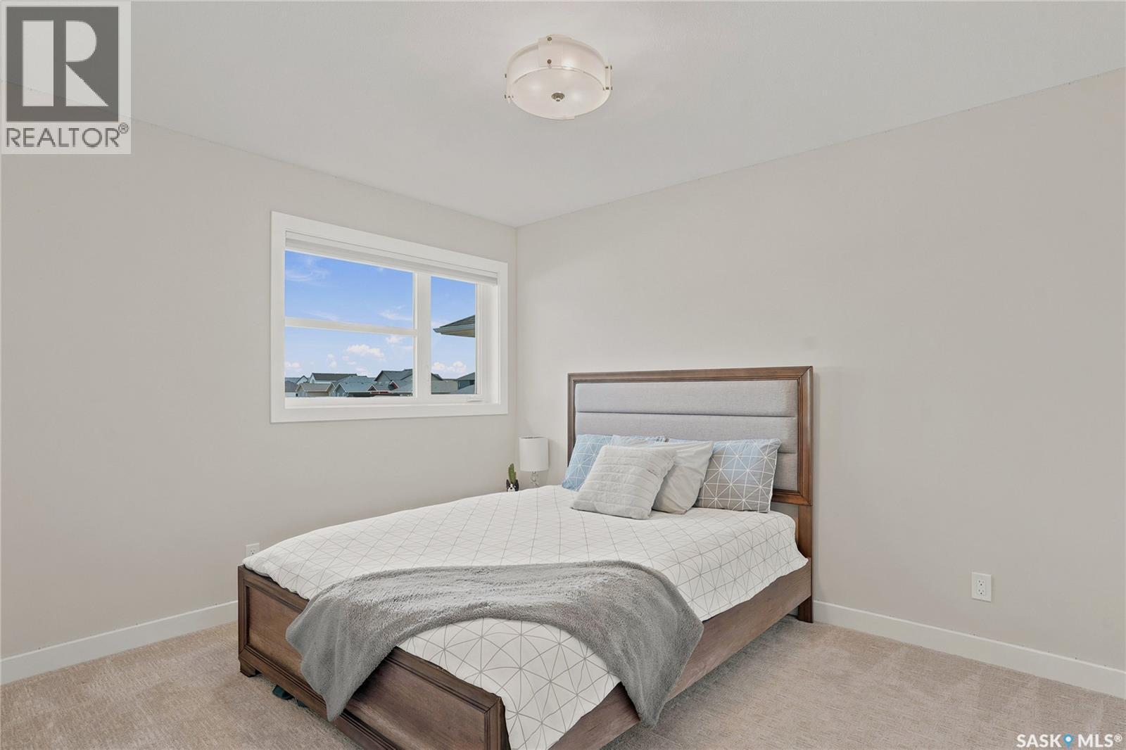 627 Fast Crescent, Saskatoon, SK