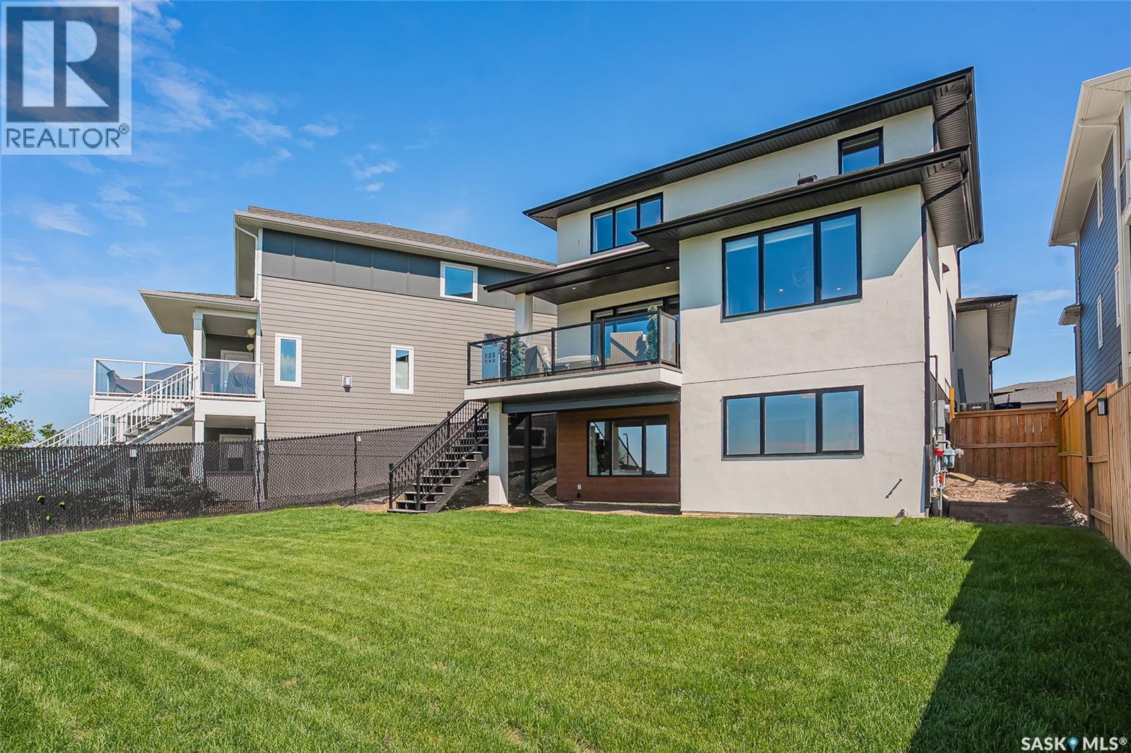 627 Fast Crescent, Saskatoon, SK