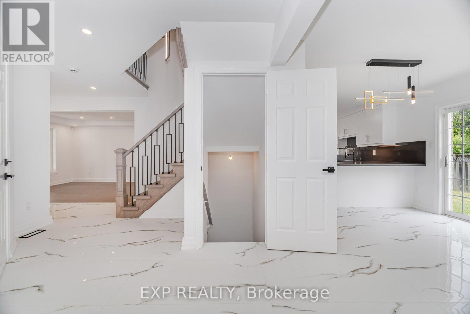 2417 Orchard Road, Burlington, ON