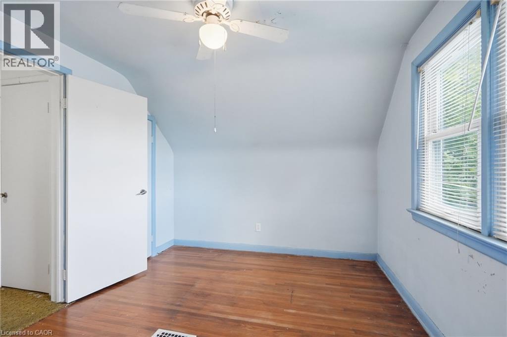 34 Eaton Place, Hamilton, ON - Indoor Photo Showing Other Room