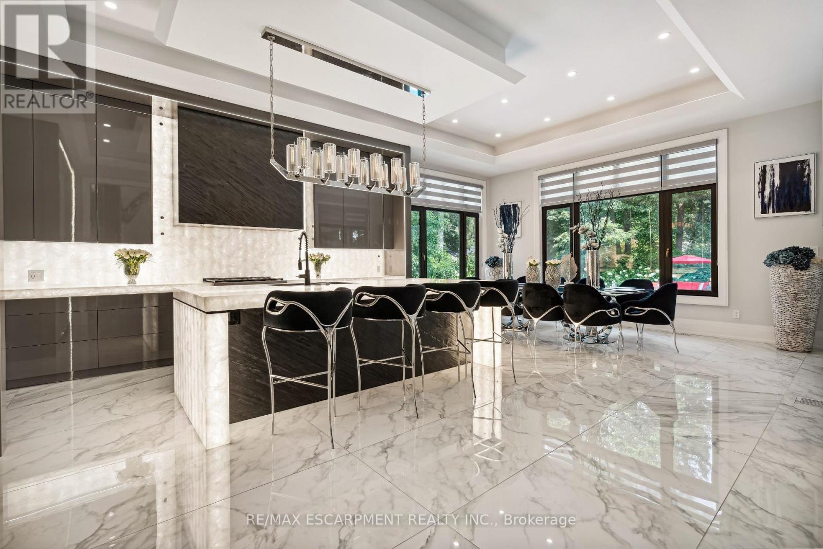 539 Old Poplar Row, Mississauga, ON - Indoor