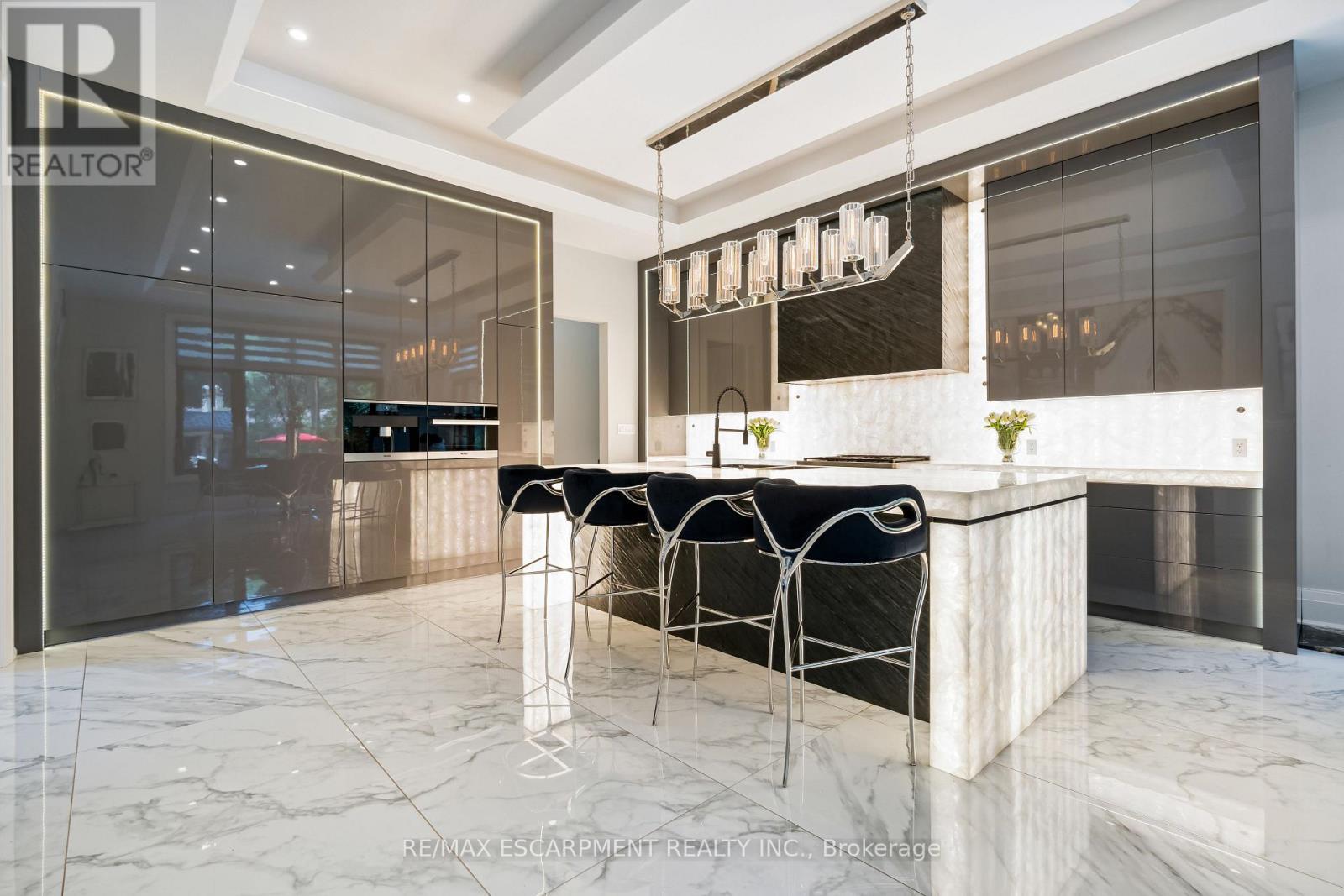 539 Old Poplar Row, Mississauga, ON - Indoor