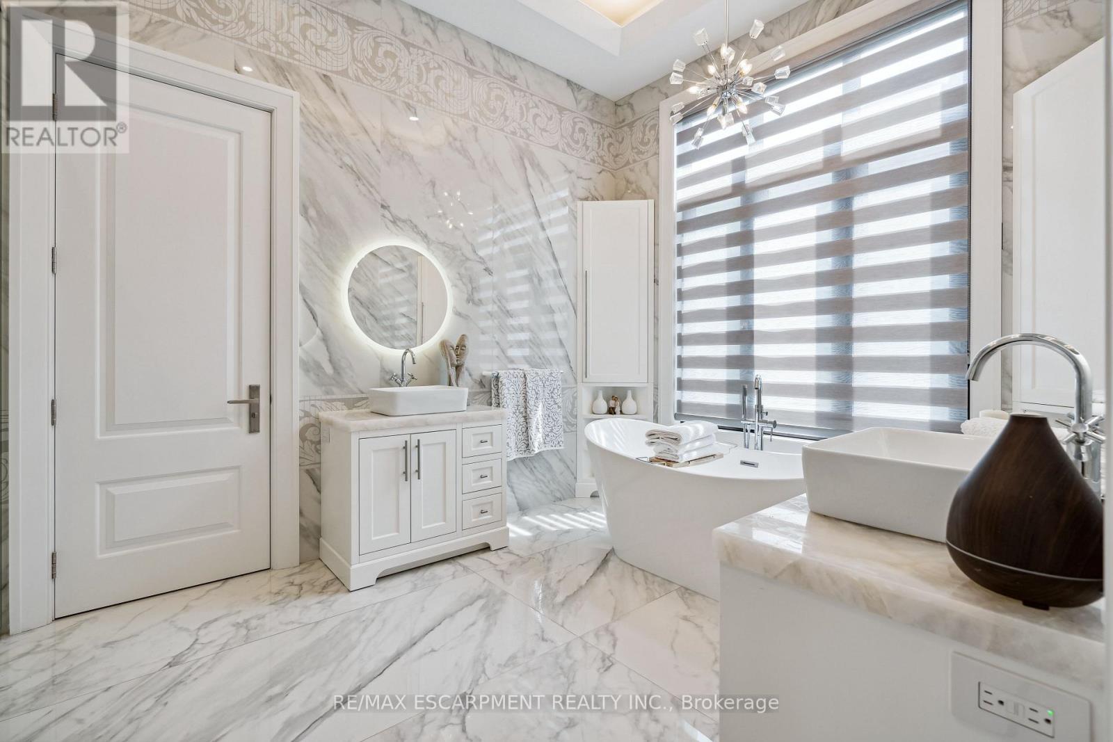 539 Old Poplar Row, Mississauga, ON - Indoor