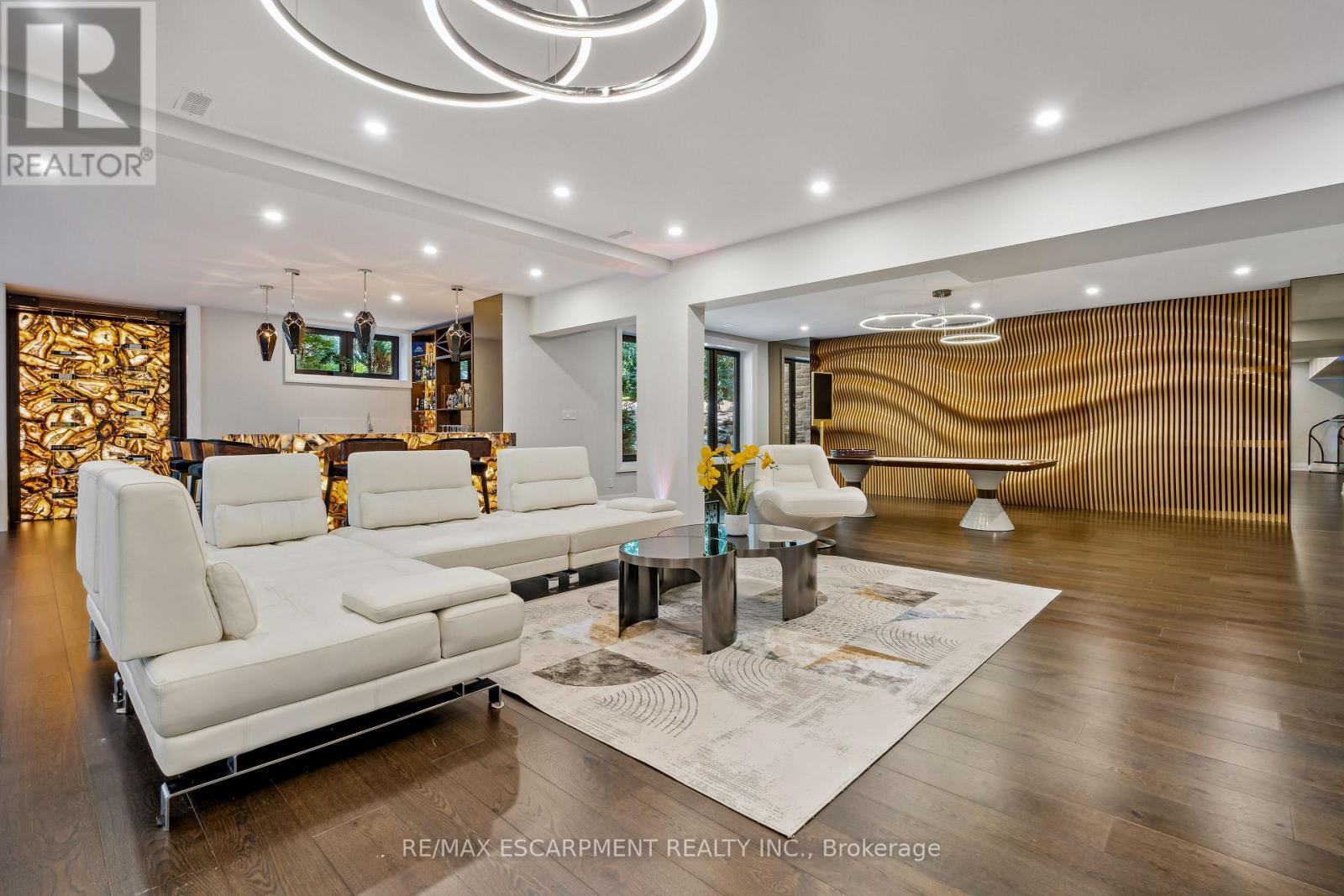 539 Old Poplar Row, Mississauga, ON - Indoor Photo Showing Other Room
