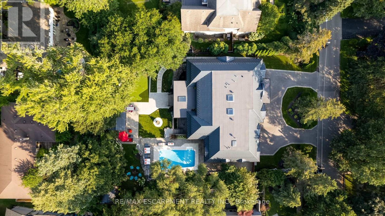 539 Old Poplar Row, Mississauga, ON - Outdoor With View