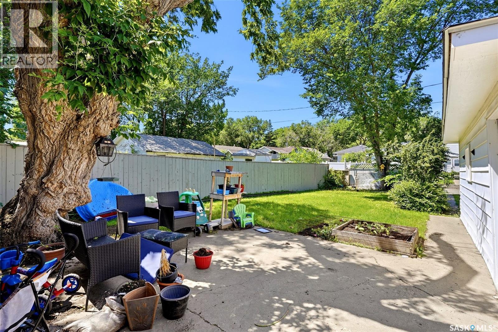 2426 Harvey Street, Regina, SK