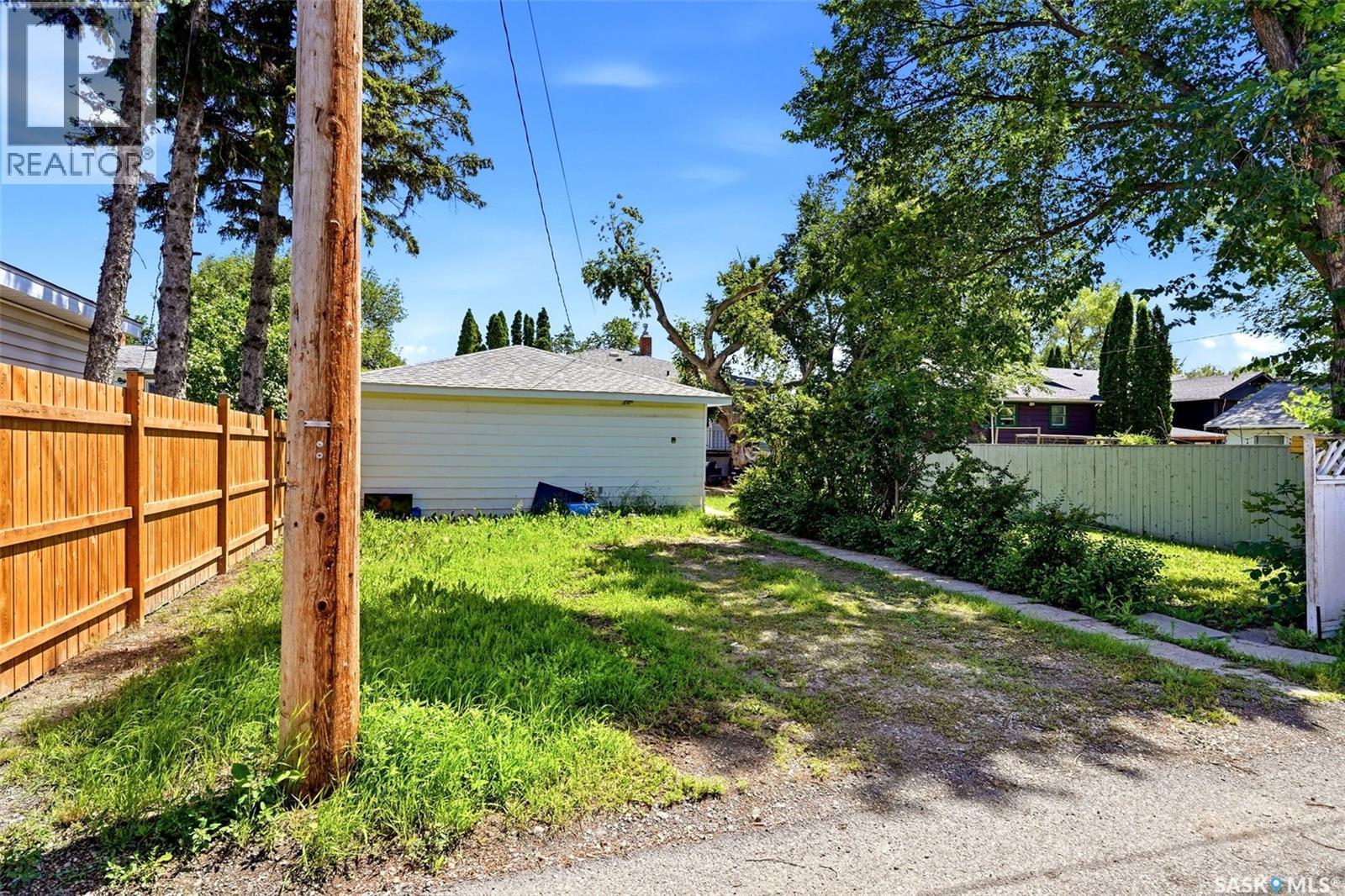 2426 Harvey Street, Regina, SK