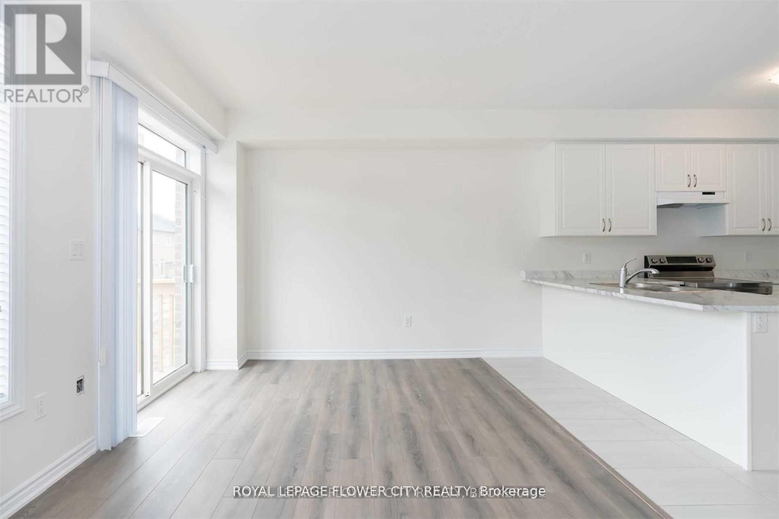 2282 Grainger Loop Crescent, Innisfil, ON