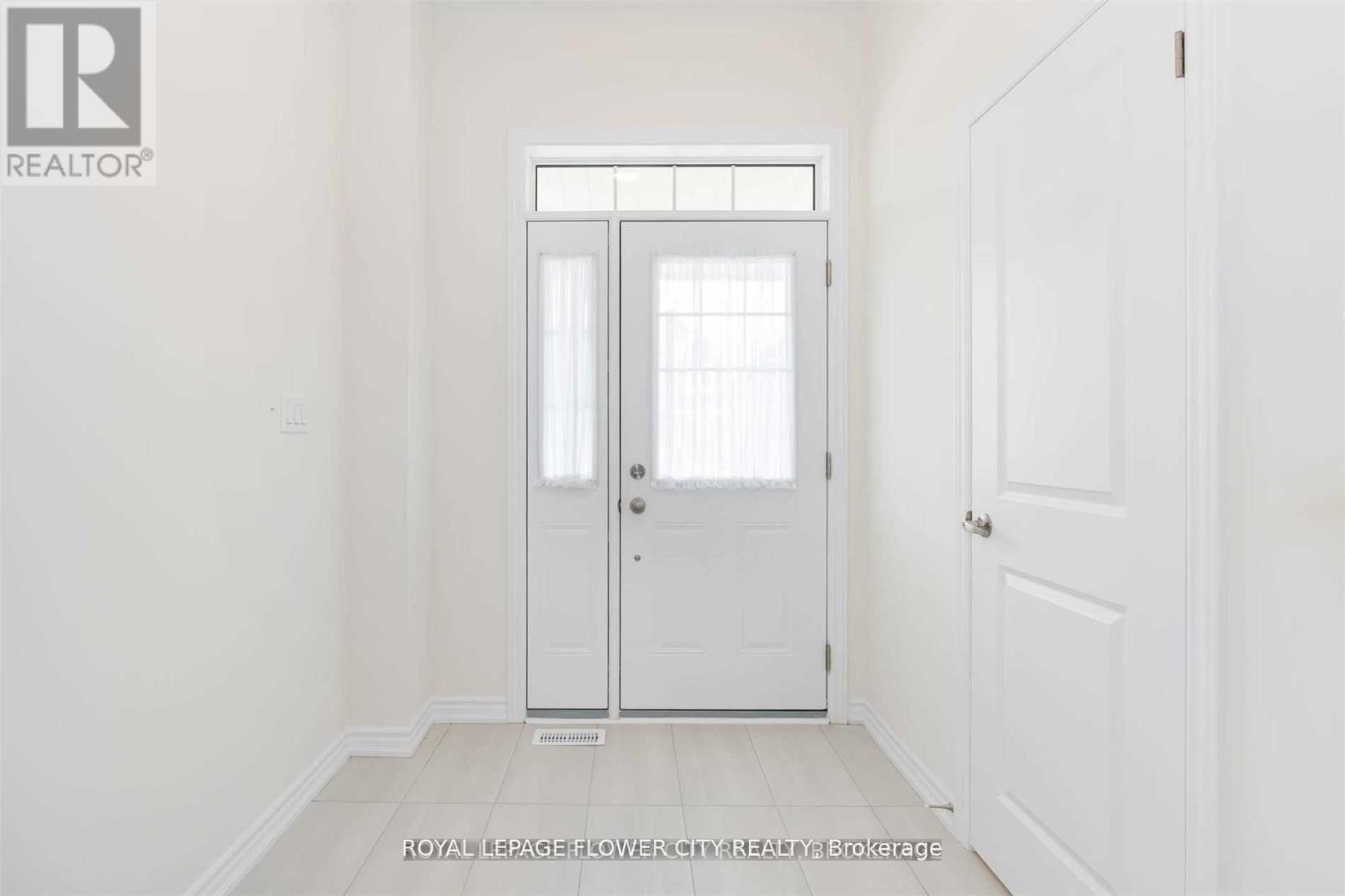 2282 Grainger Loop Crescent, Innisfil, ON