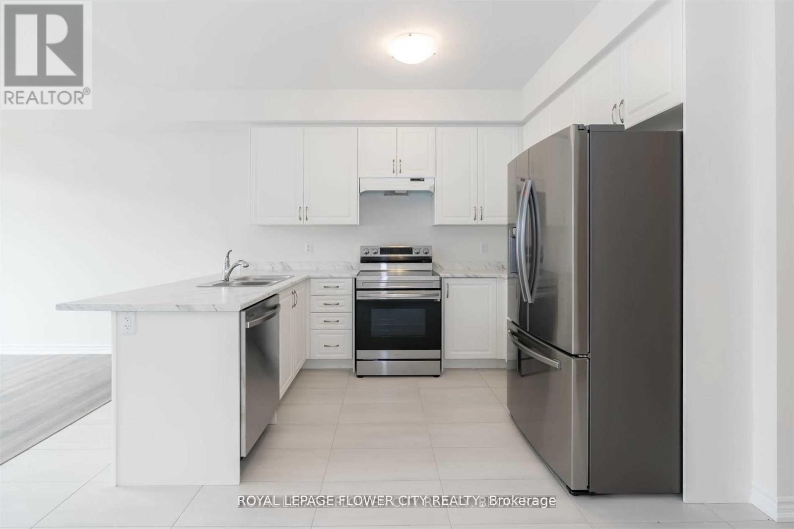 2282 Grainger Loop Crescent, Innisfil, ON